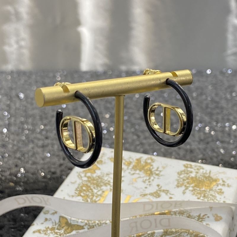 chr1st1an D10r earrings